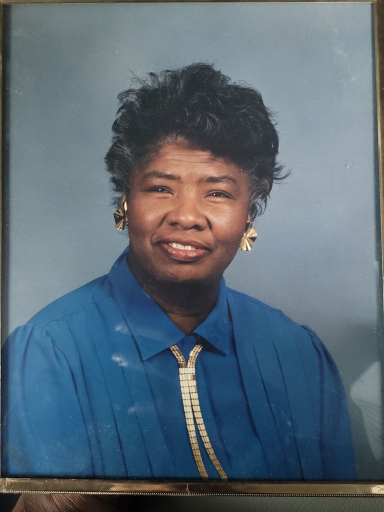 Mrs. Clara J. Wakefield Profile Photo