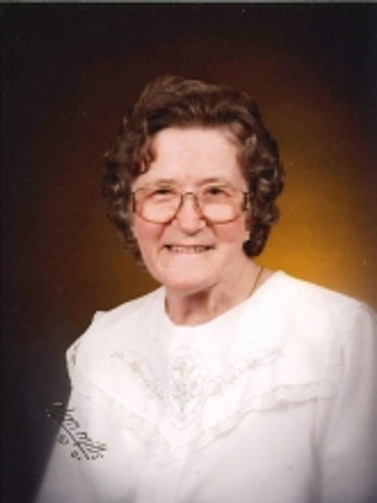 Evelyn Helgeson