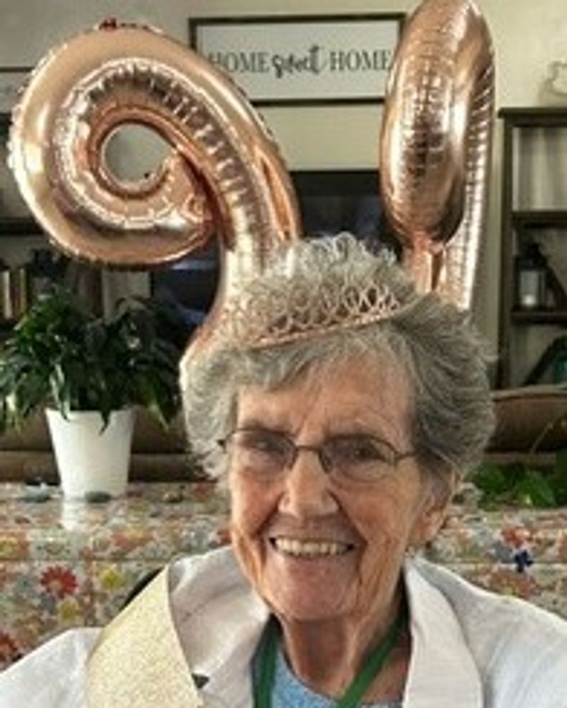 Phyllis Pauline Twitchell