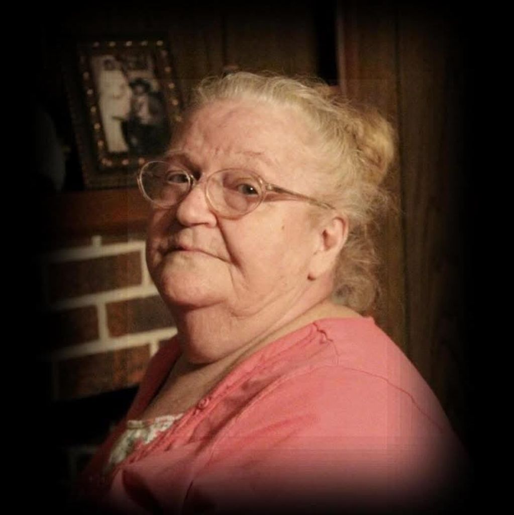 Sarah Claudine Welch Profile Photo