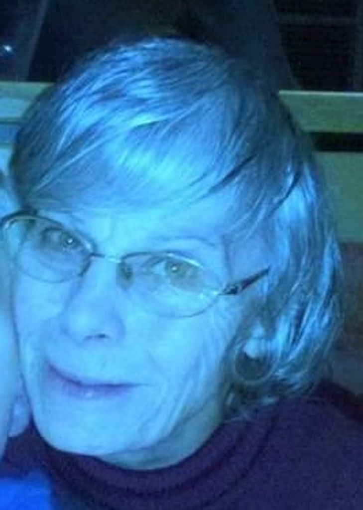 Regina A. (Green)  Winiecki