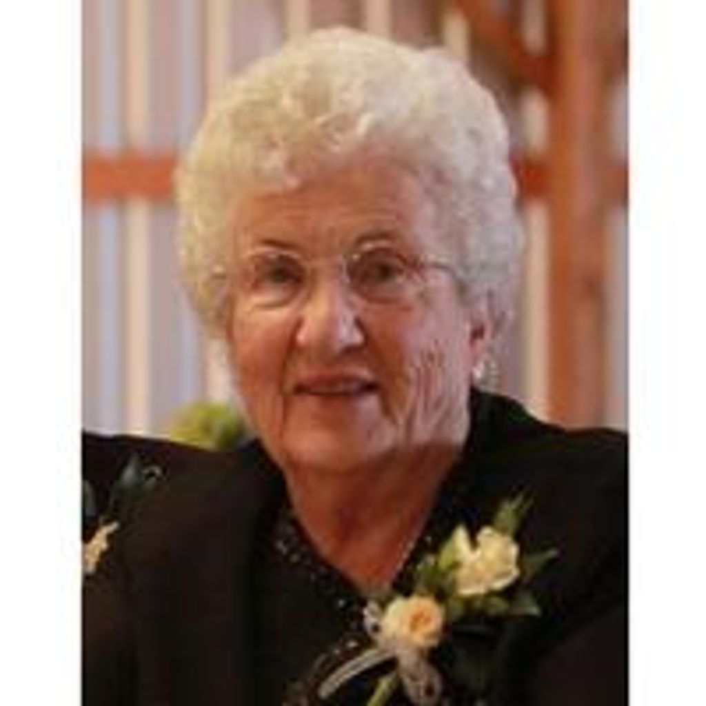 Evelyn  Joan Dolcini
