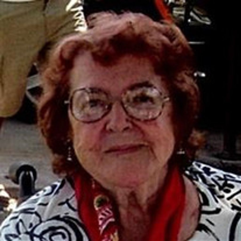 Vivian Despaux White