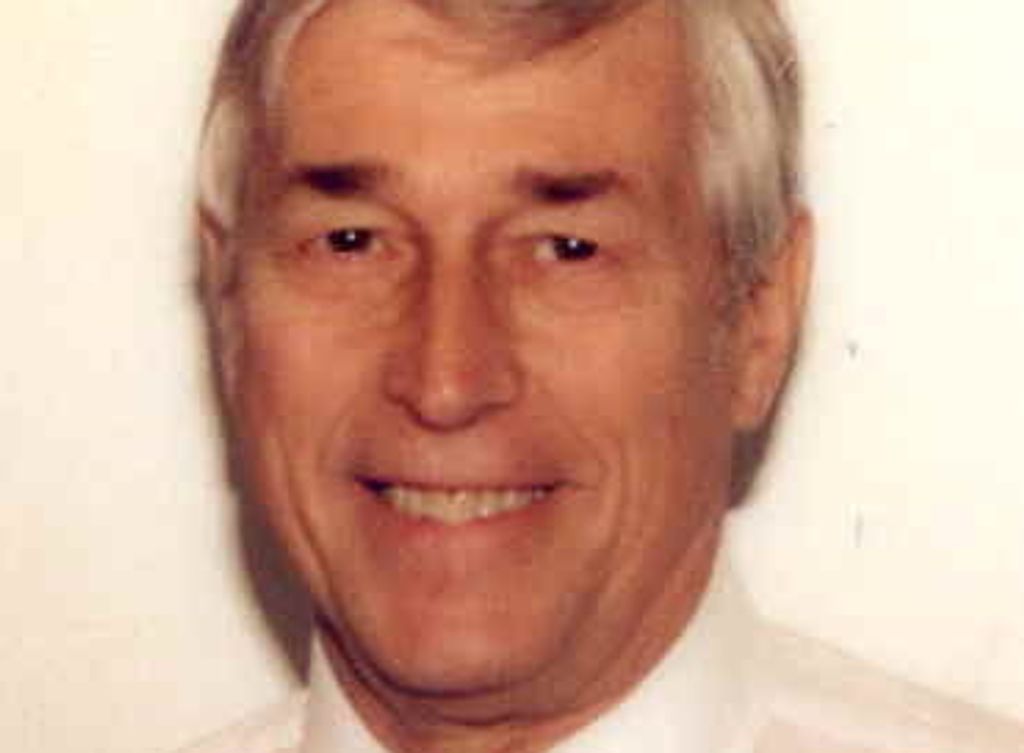 Robert Roland Barcheck