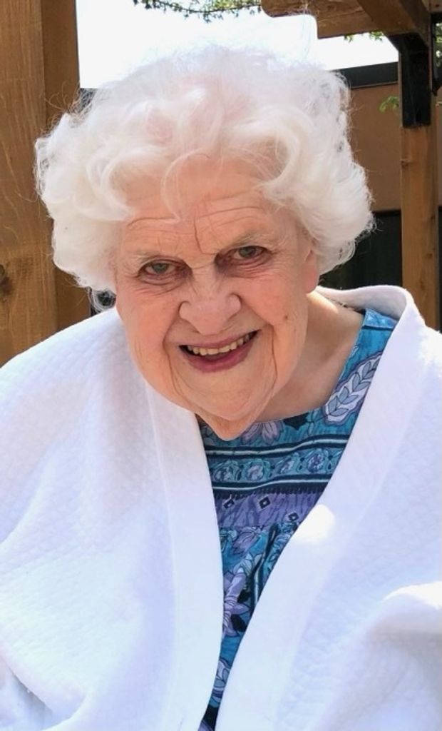 Vivian "Oney" Ione Gibeaut Profile Photo