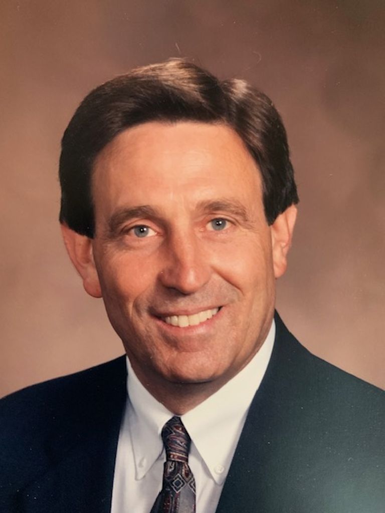 Glenn Russell Lang Profile Photo