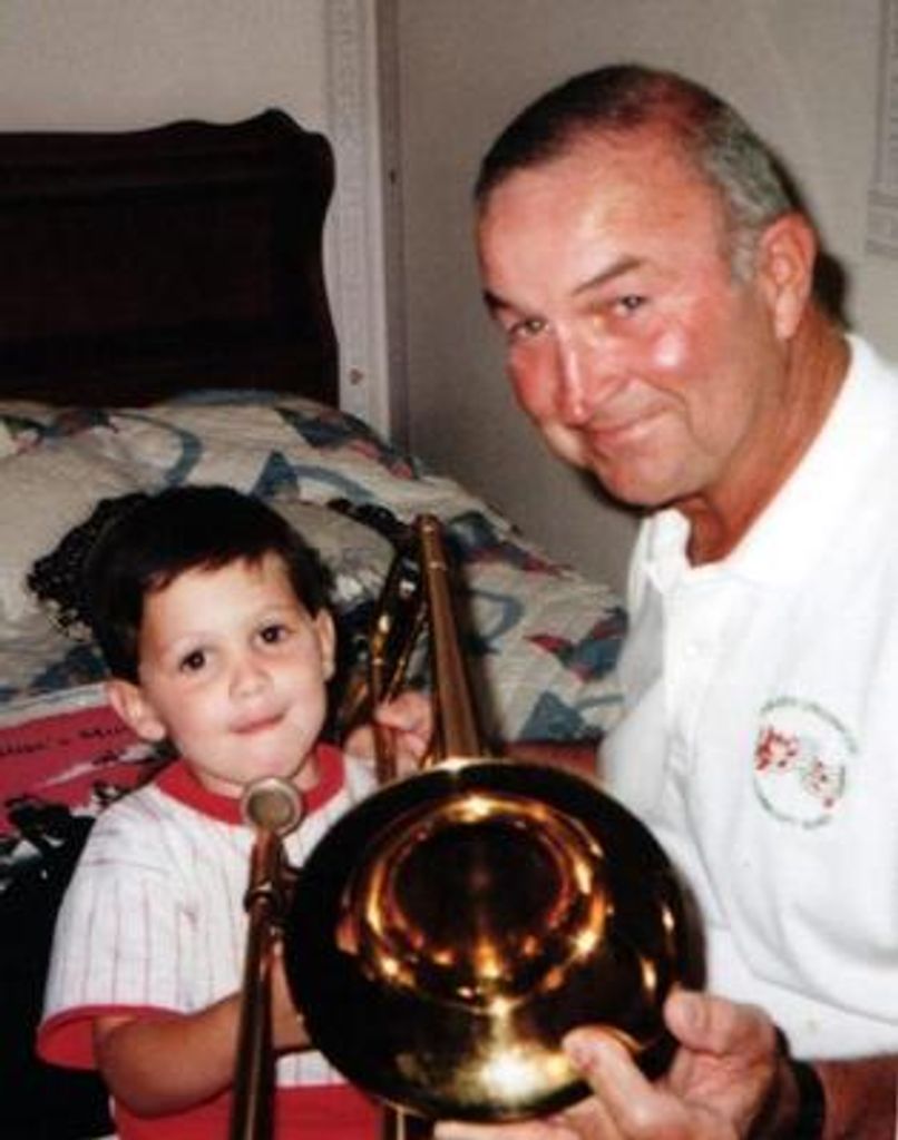 Max Elroy Apple Profile Photo