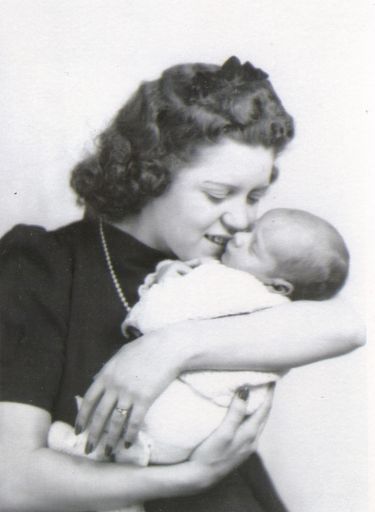 Margaret Murphy photo gallery thumbnail 6 of 58