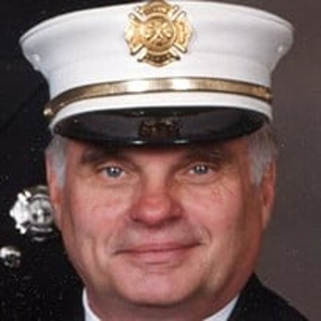 Ludwig "Lou" G. Manke