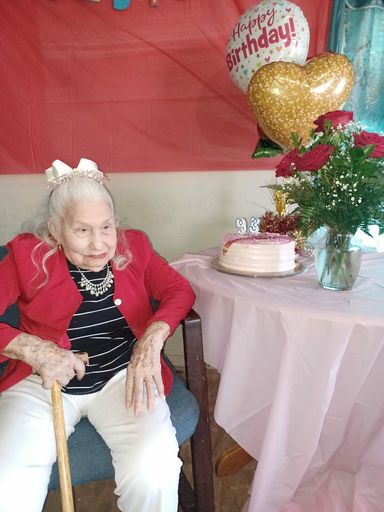 Maria Teresa Martinez photo gallery thumbnail 30 of 62