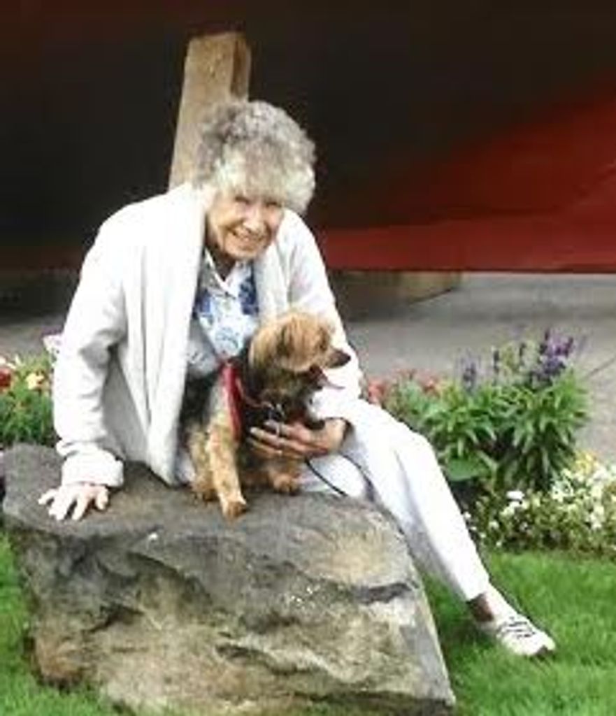 Arlene  Mae Jones