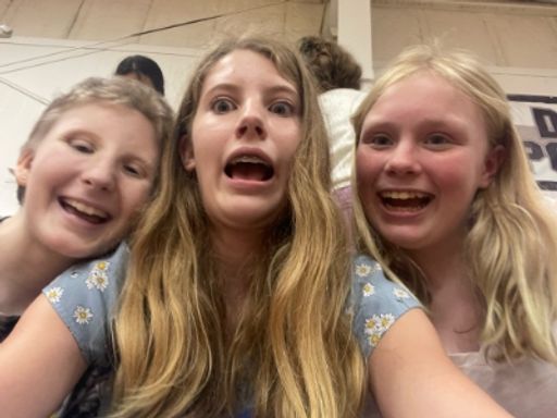 Chloe Grace Mclamb photo gallery thumbnail 4 of 10