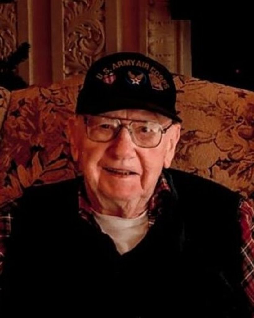 Robert W. "Daggy" Blaase Profile Photo
