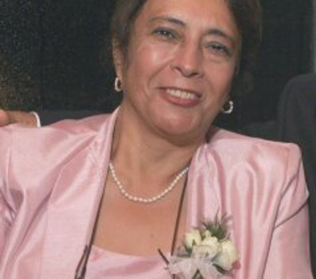 Elizabeth Vinueza