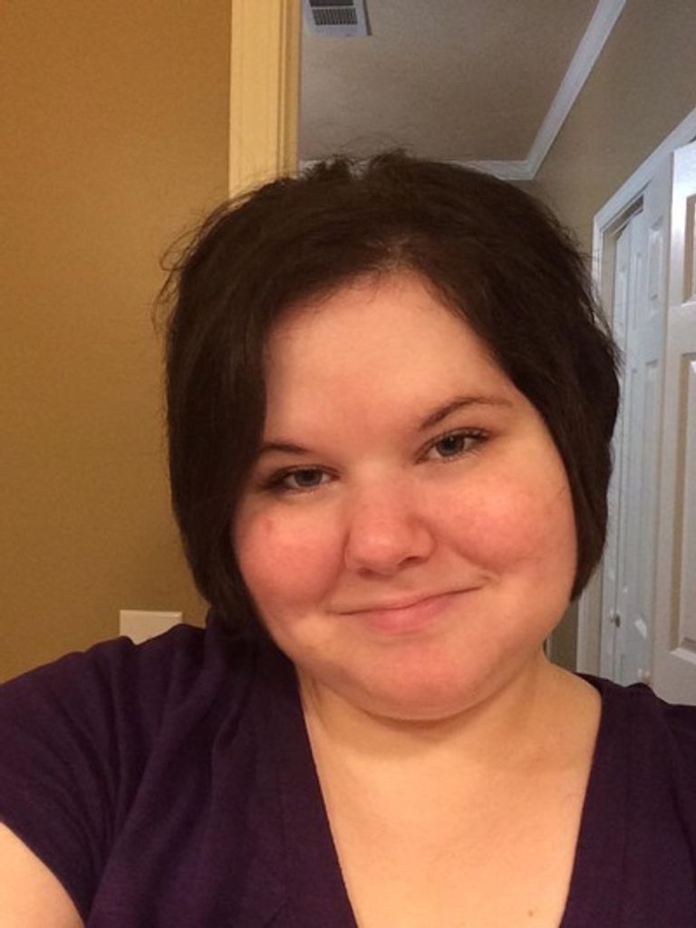 Ashley Nicole Mills Profile Photo