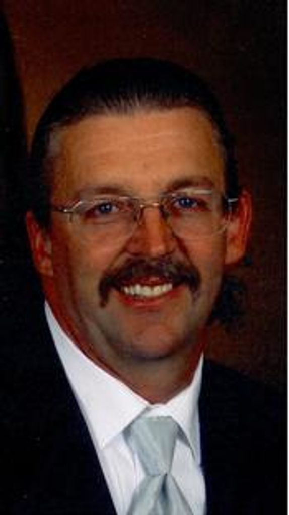 Louis P. 'Louie' Miskovich Sr.