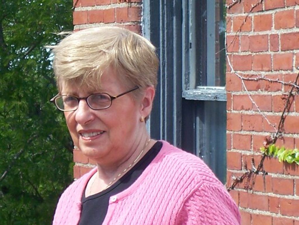 Louise Mary Ferracamo Profile Photo