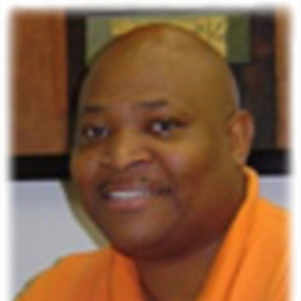 Dr. Victor Wayne Bumphus