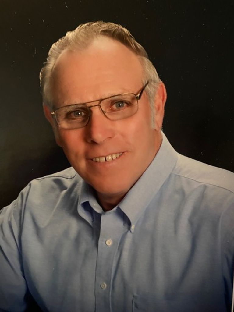 Stanley Smith Profile Photo