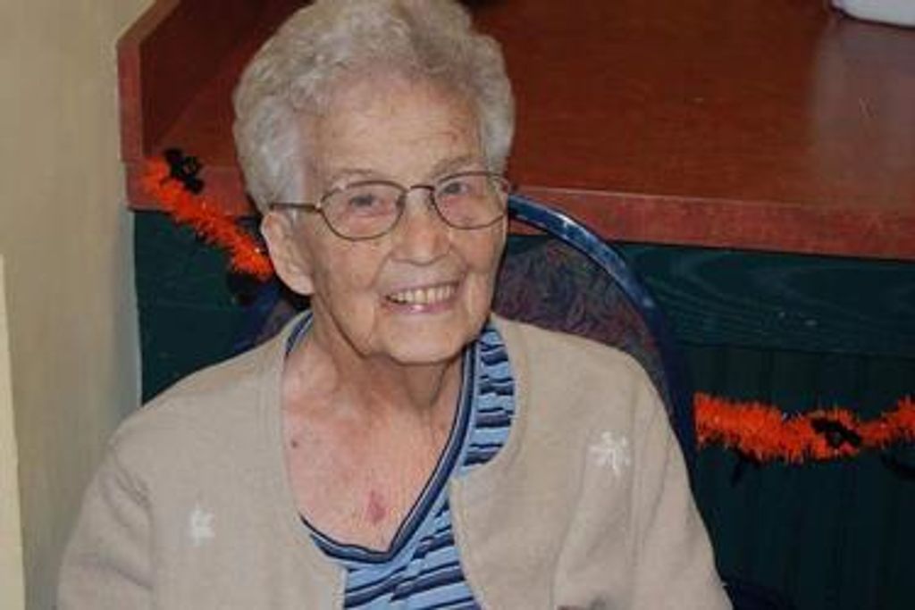 Esther J. Lawson Profile Photo