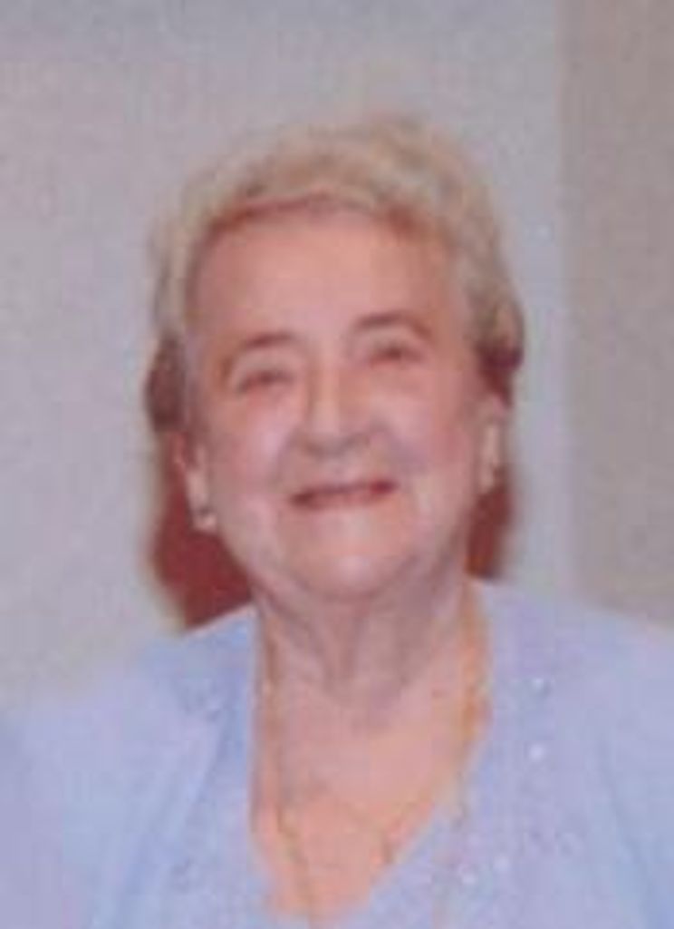 Ella Mobius