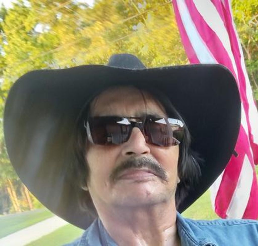 Robin Wayne Stull Profile Photo