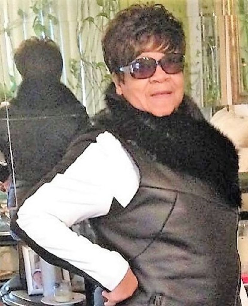 Costella Caldwell Profile Photo