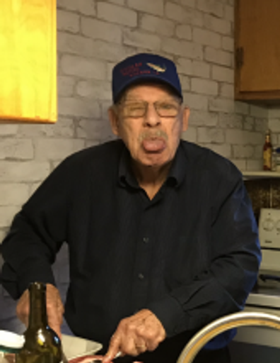 Hilbert "Pete" Ray Elliott Profile Photo