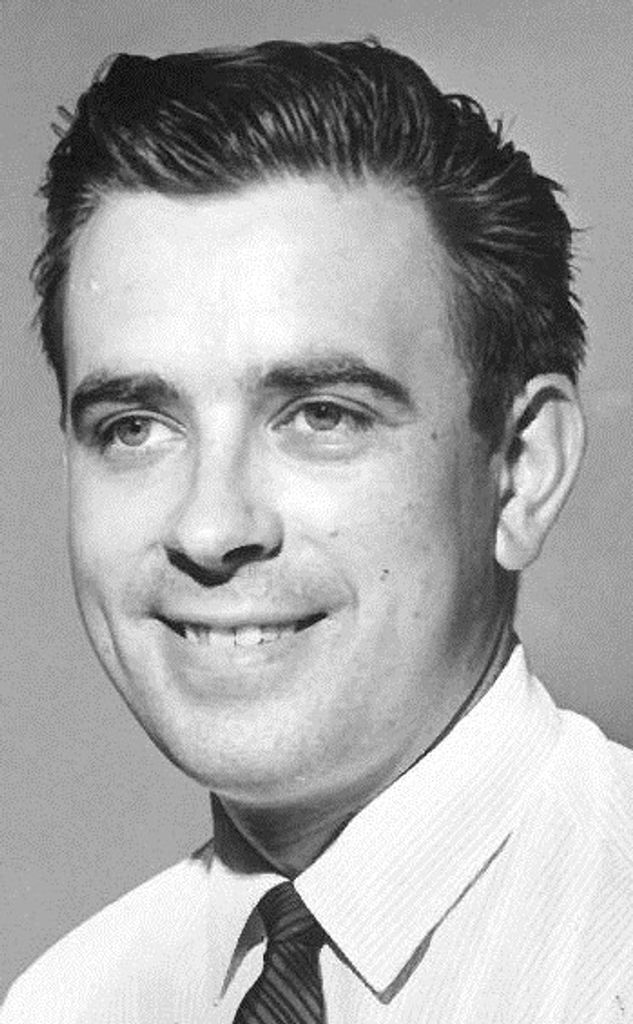 Edward Sharpe Profile Photo