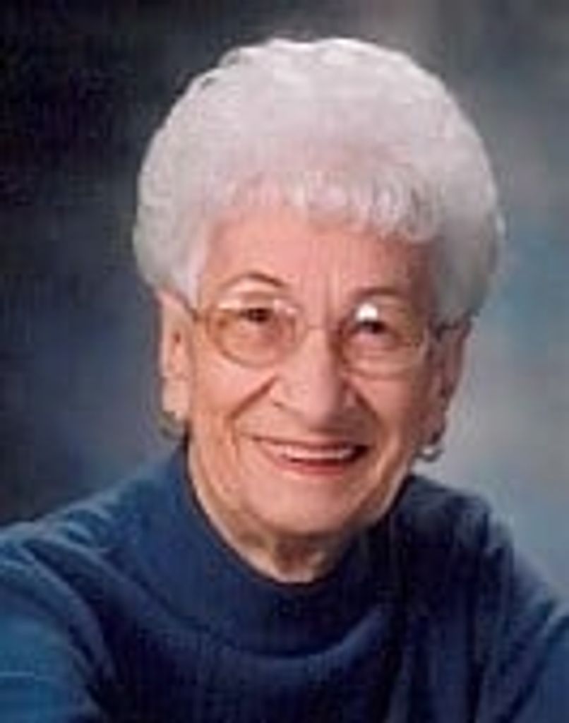 Evelyn Auten James