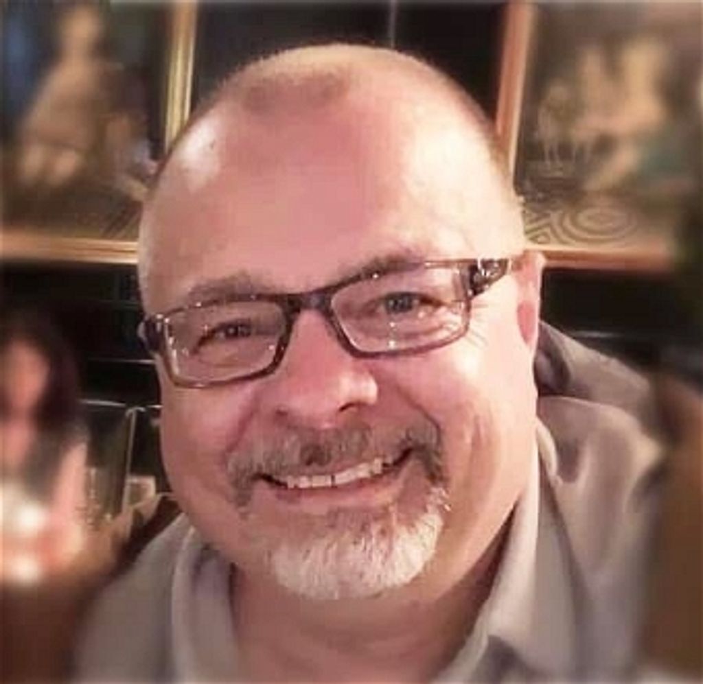 Dino Pelle