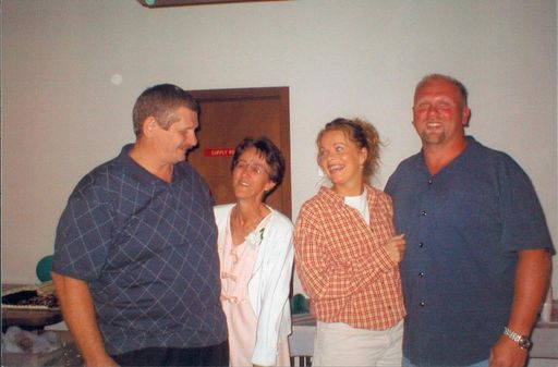 Leo Allen Larson photo gallery thumbnail 32 of 42