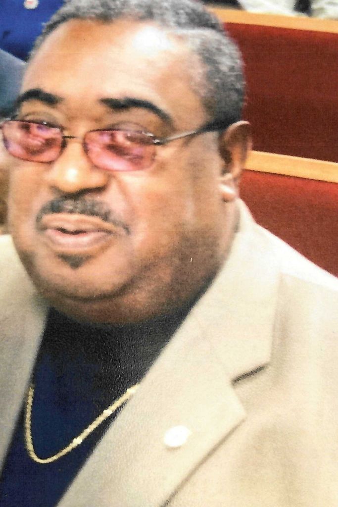 Byron T. Robinson Profile Photo