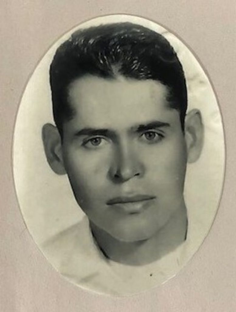 Manuel Martinez Profile Photo