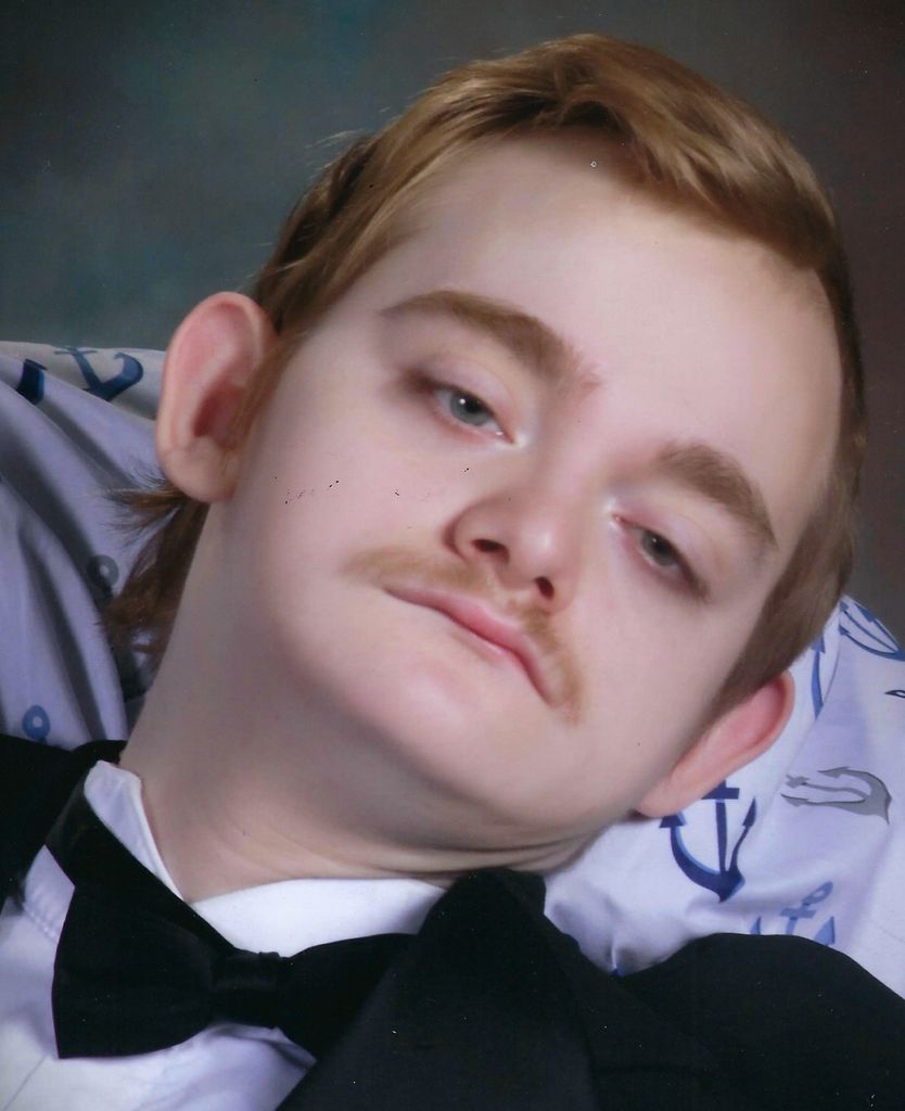 Henry Donell Simmons Profile Photo