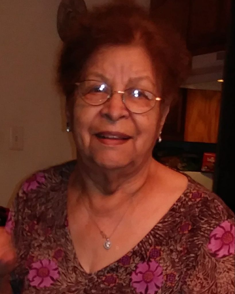 Minerva Esparza