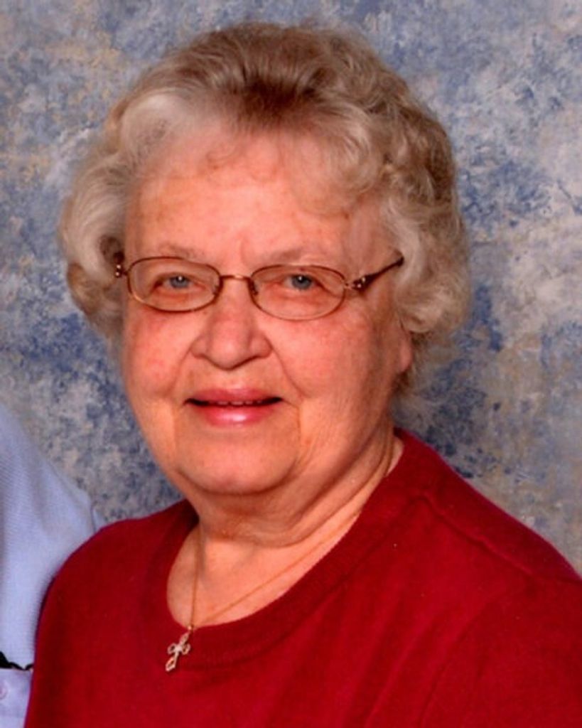 Thelma "Louise" Hall Profile Photo
