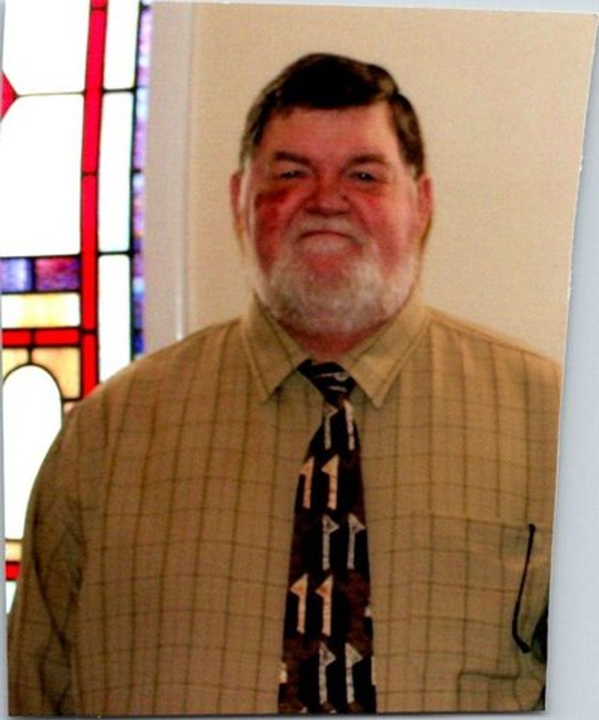 Michael Ray Thomas Profile Photo