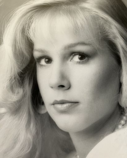 Christine Ellen Statt Profile Photo