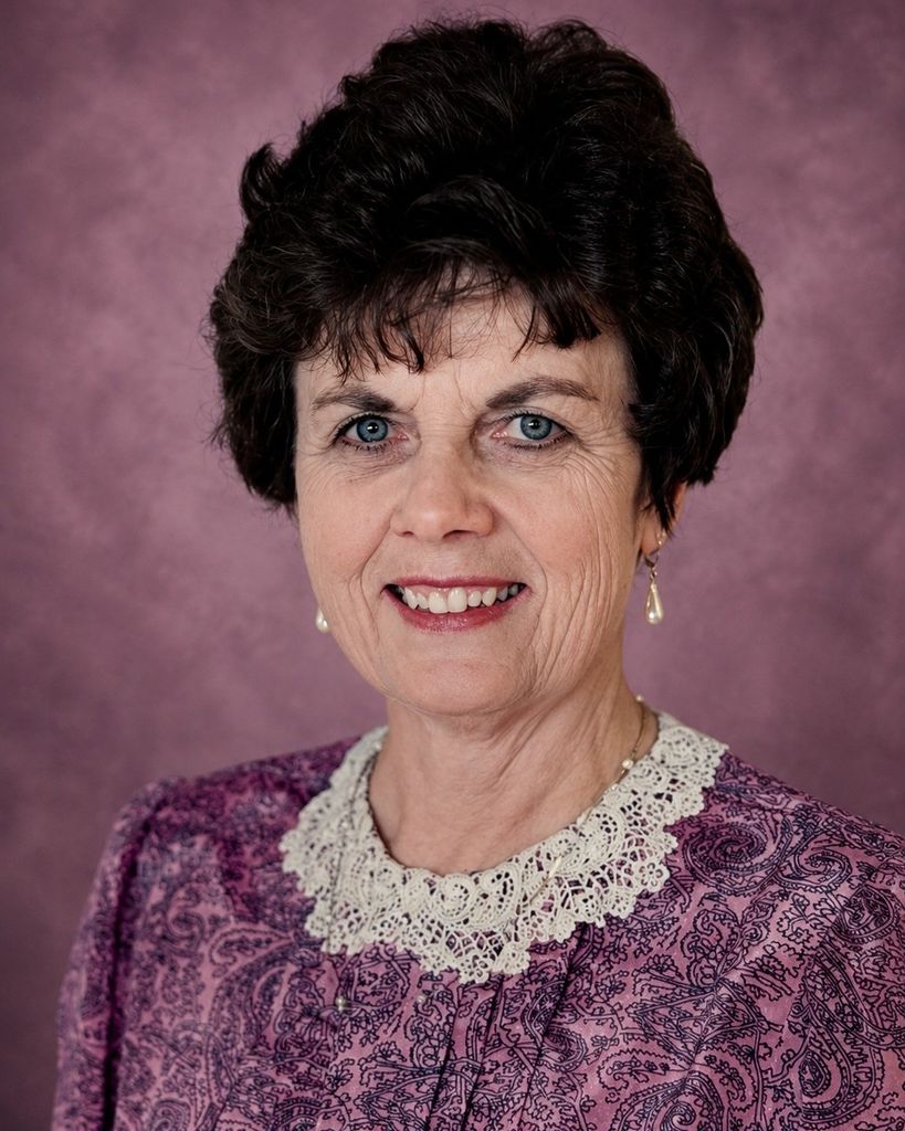 Anita Louise Straub Profile Photo
