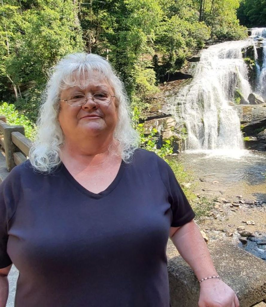 Lora Lee Dunkle