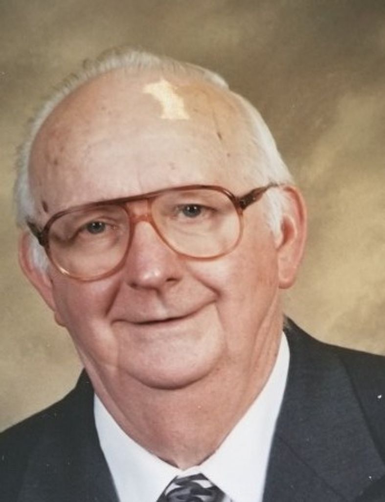 Edwin "Tim" Nowicki