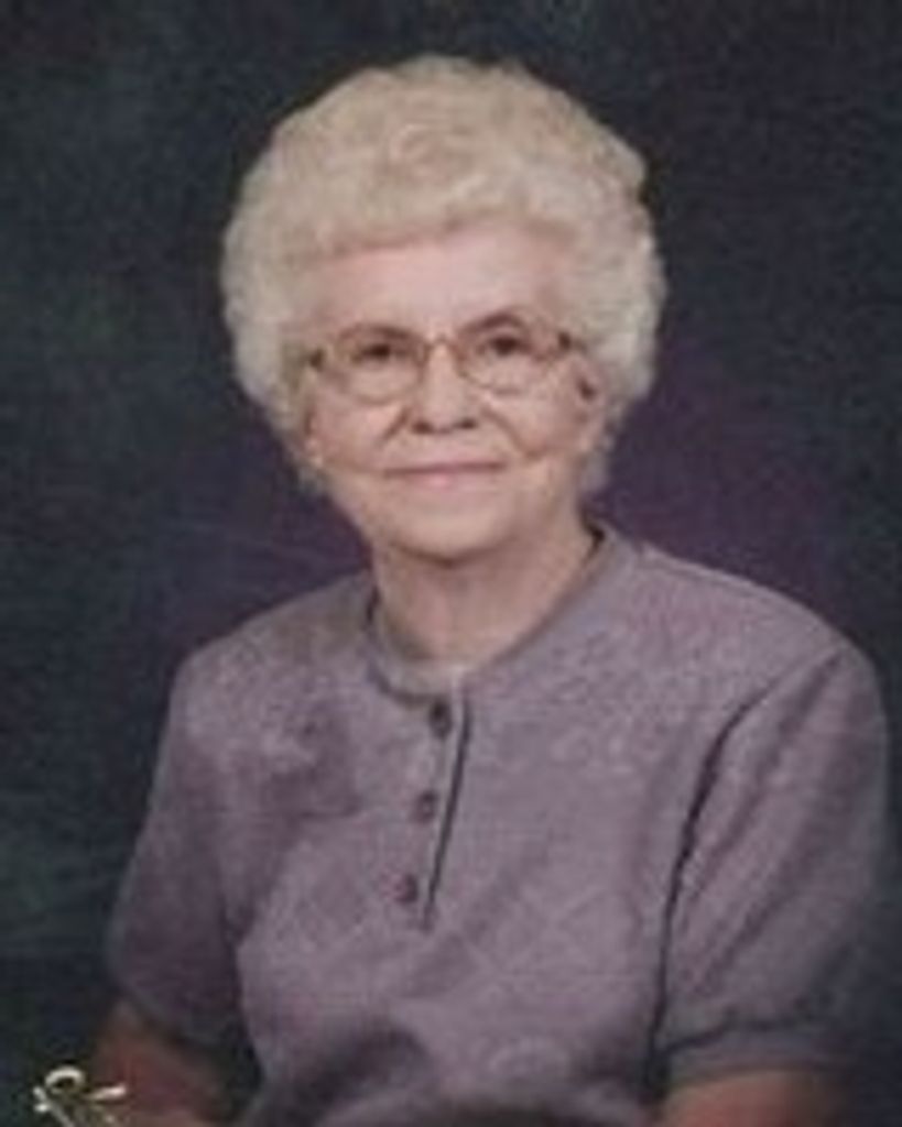Elmira E Paulson
