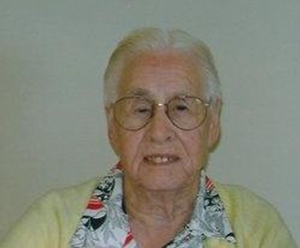 Edith May Macmurtery