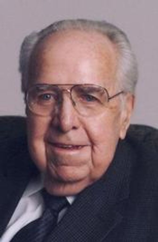 Stellman "Dee" Lomax