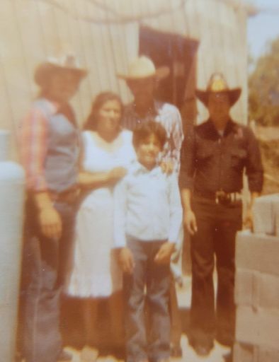 Santos Valdez Sr. photo gallery thumbnail 103 of 151