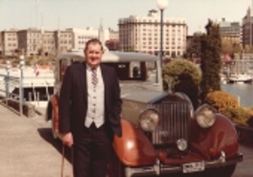John Kenneth 'Ken' Theaker