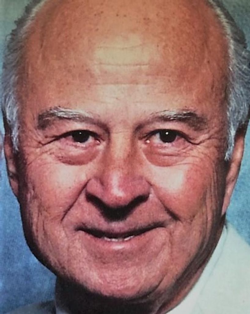 Charles Wilson Elliott Profile Photo