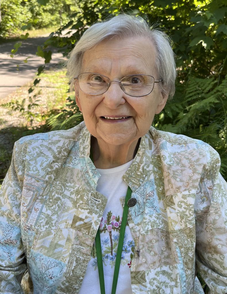 Marian Evelyn Hamlin