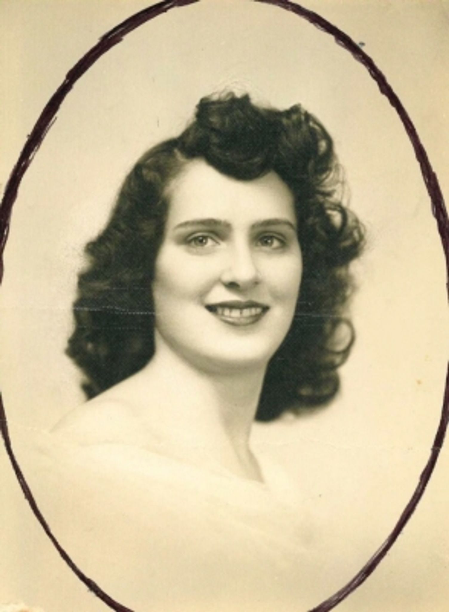 Helen C Neumann photo gallery image 1 of 1